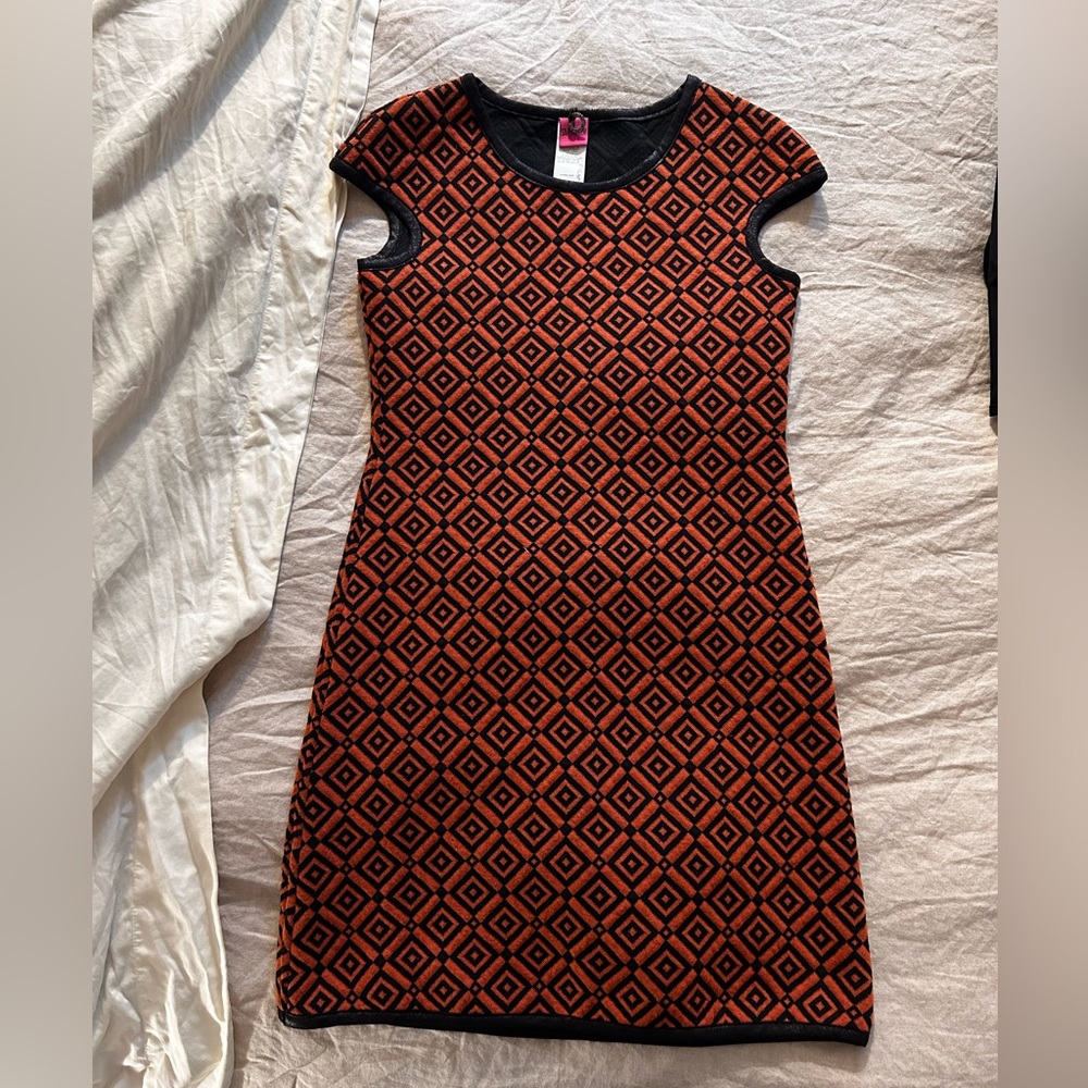 Cap Sleeve Mini Dress Quilted Texture 60s 70s Mod